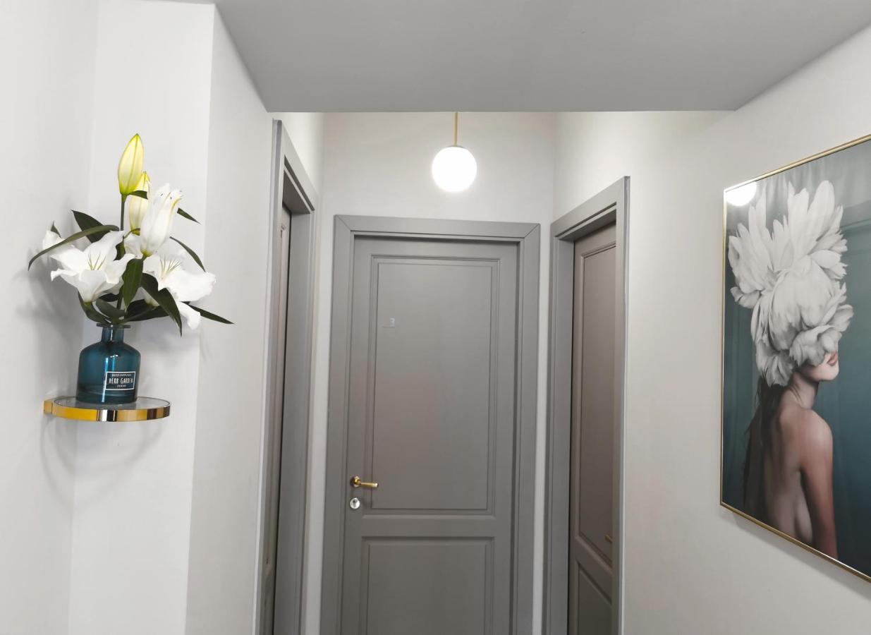 Mint Boutique Studio Apartments 2 Zagreb Luaran gambar