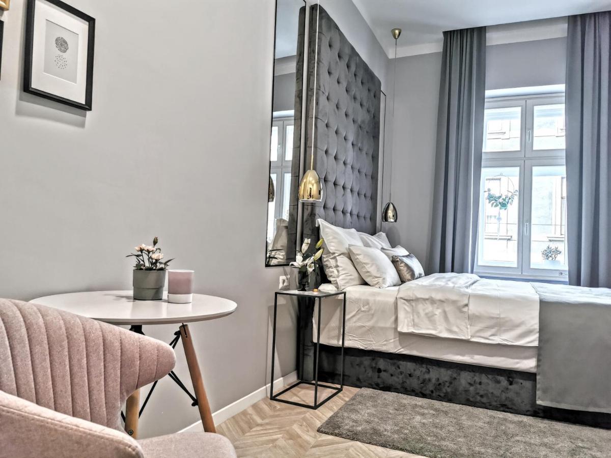 Mint Boutique Studio Apartments 2 Zagreb Luaran gambar